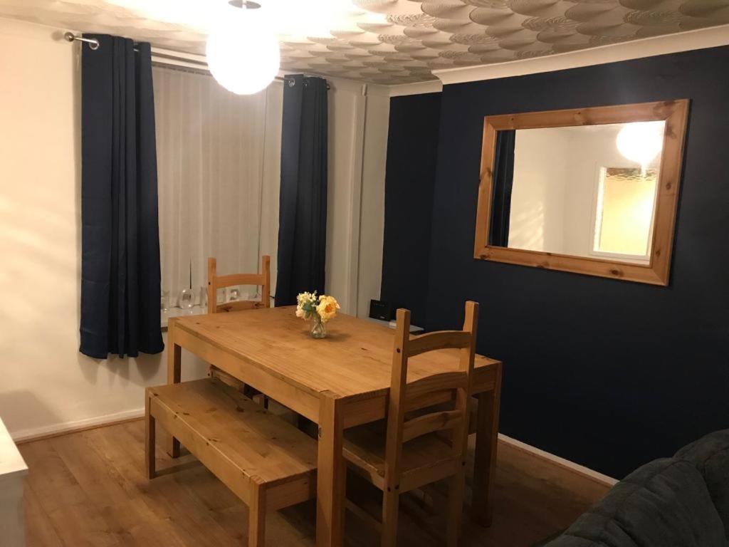 Snowdonia Miners Cottage Блайнай-Фестиньог Екстериор снимка
